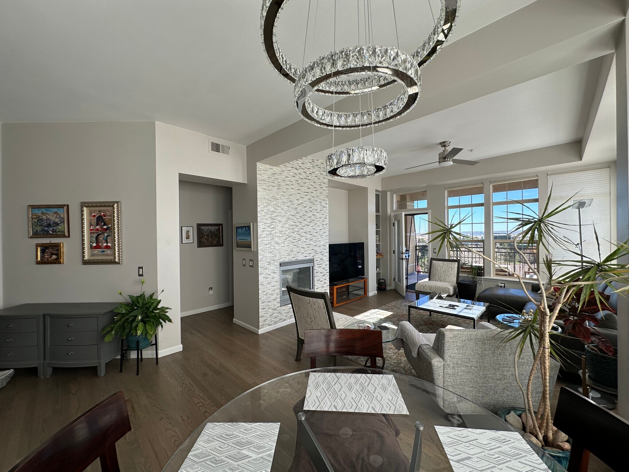 Building Photo - 7820 Inverness Blvd