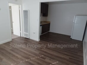 Building Photo - 1955 Grande Cir