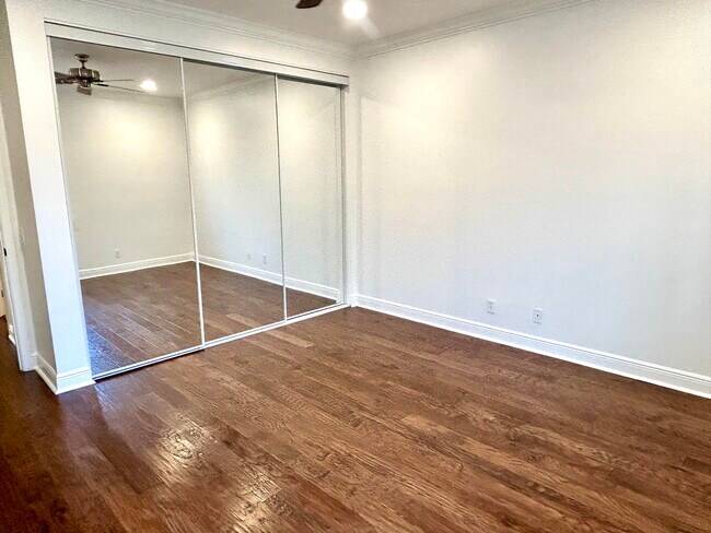 Building Photo - 2024 Foxtail View Ct