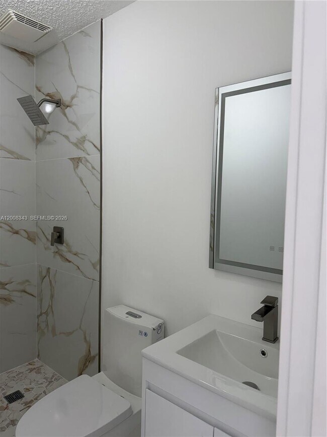 Building Photo - 2669 W 52nd St