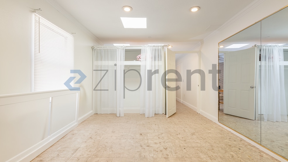 Building Photo - 6534 Precourt Dr