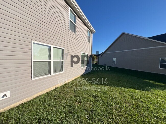 Building Photo - 2343 Ashton Ln