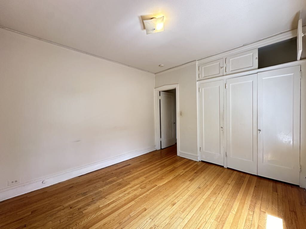 Building Photo - 1314 Oak Ave