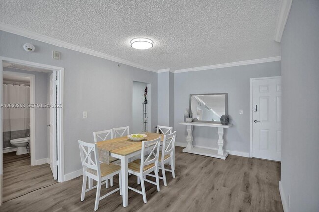 Building Photo - 2501 S Ocean Dr