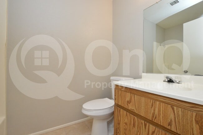 Building Photo - 4820 N 89th Ave