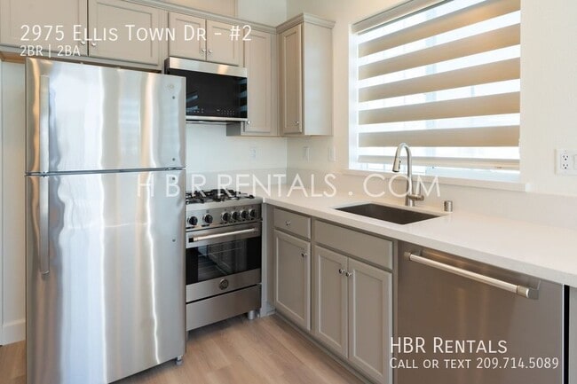 Building Photo - Ellis Community - Casita/Studio Full Kitch...