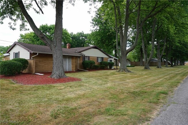 Building Photo - 6293 Meldon Dr