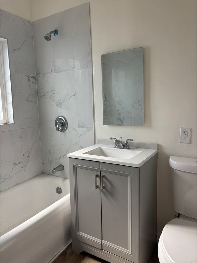 Building Photo - 6335 State St