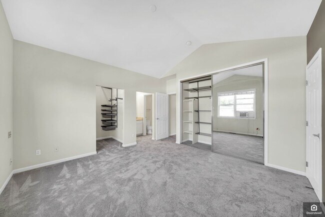 Building Photo - 769 Bryn Mawr Ct