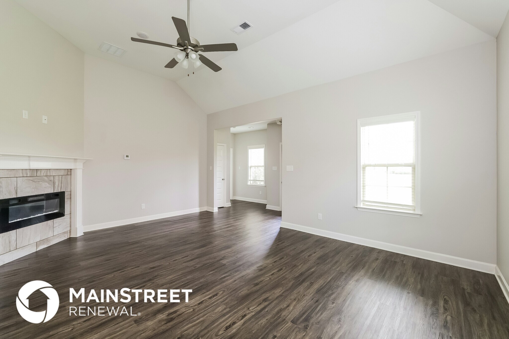 Building Photo - 375 Azalea Dr