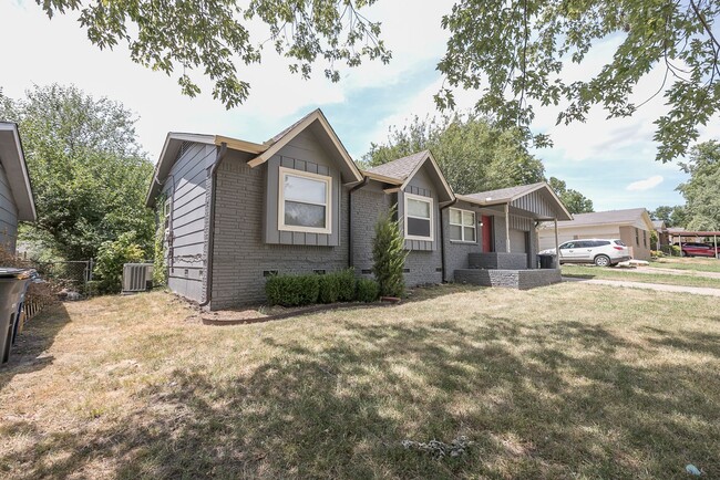 Building Photo - Cute Tulsa Home Coming Soon! 3 bedrooms and 1 bath