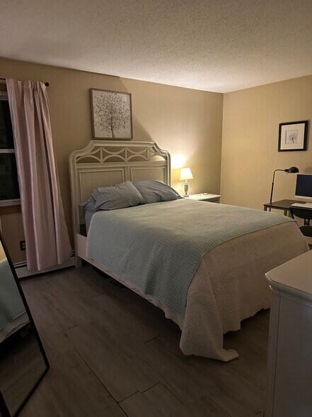 Building Photo - 29 Montano Rd