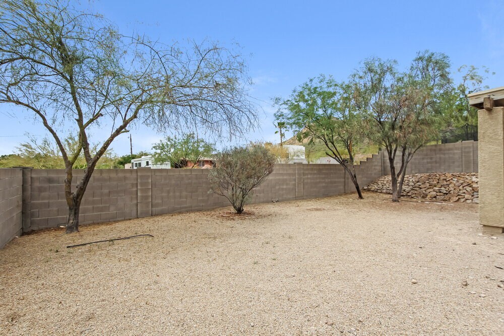 Building Photo - 1316 S Flaxseed Dr