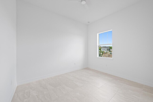 Building Photo - 10494 Northbrook Cir
