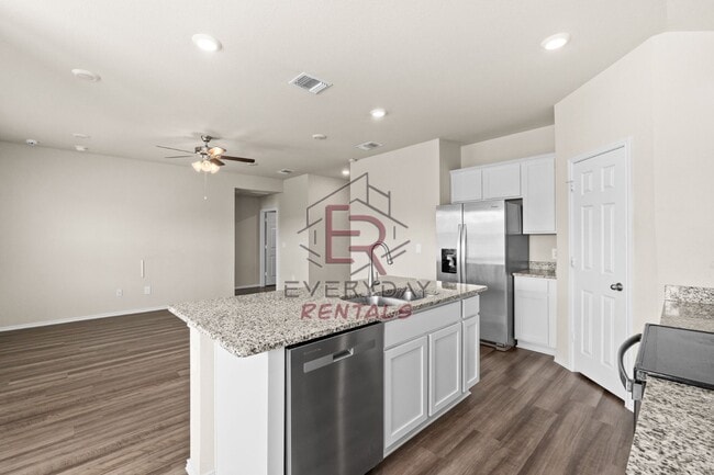 Building Photo - 2610 Wigeon Wy