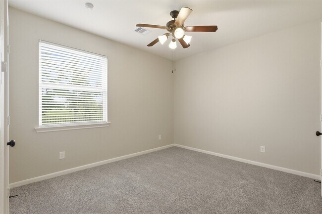 Building Photo - 11306 Misty Willow Ln