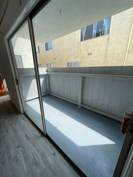 Building Photo - 1337 19th St