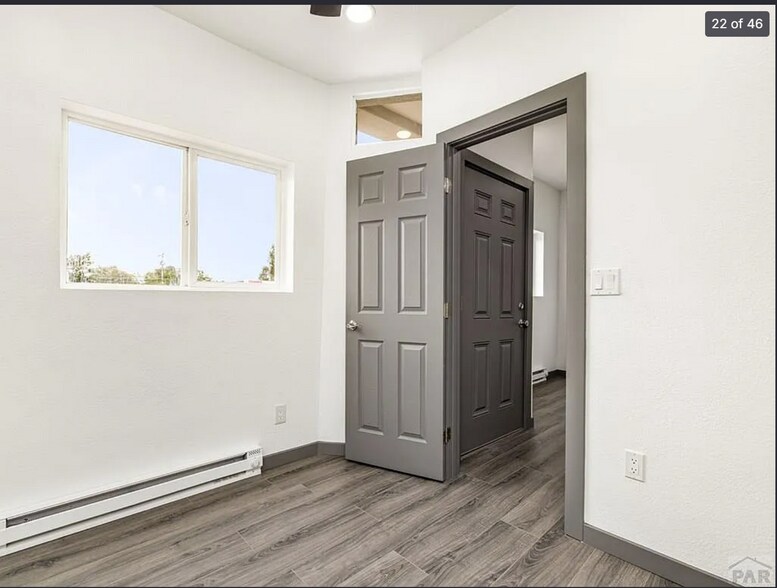 Building Photo - 1835 E 4th St