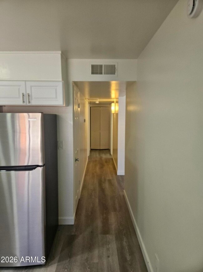 Building Photo - 6043 N 23rd Ave