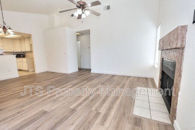 Building Photo - 7733 Temwoods Way