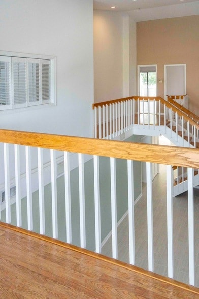 Building Photo - 2936 Florida Blvd