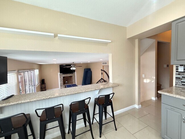 Building Photo - Fully Furnished 4 Bedroom Home! NO HOA! Park up to 6 vehicles! Pool and Spa! Close to Spring Moun...