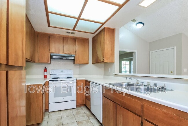 Building Photo - 2277 Sandcastle Way