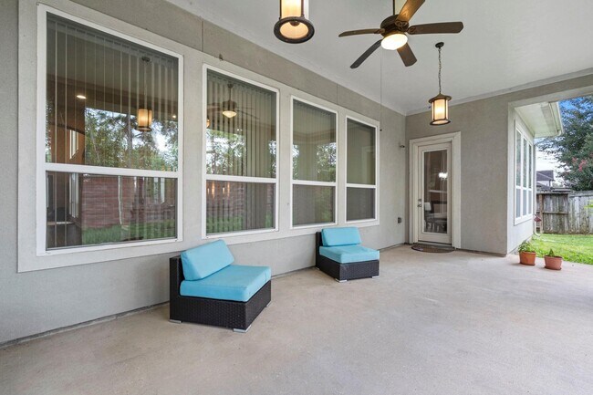 Building Photo - 10602 Comeaux Ln