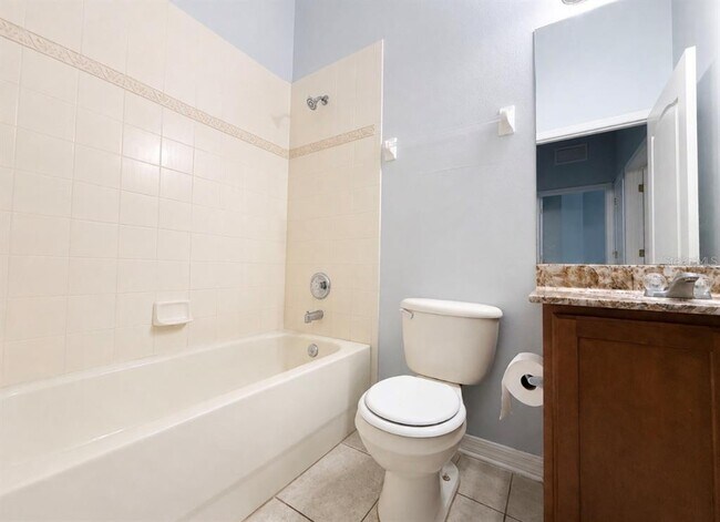 Building Photo - 9630 Baton Rouge Ln