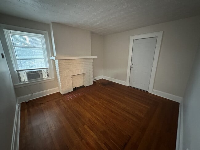 Building Photo - 5573 Attica Ave