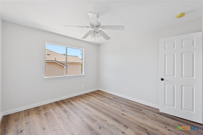 Building Photo - 107 Cedargrove