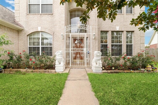 Primary Photo - 6610 Golden View Ct