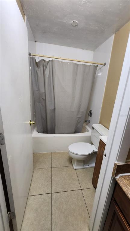 Building Photo - 7900 S Orange Blossom Trail