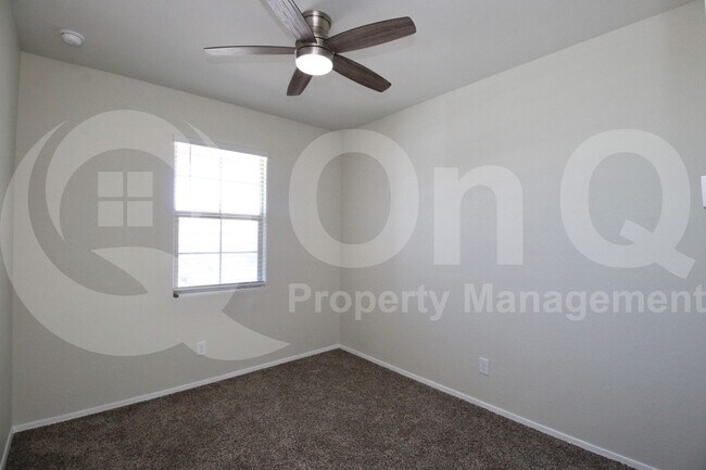 Building Photo - 2455 E Alida Dr