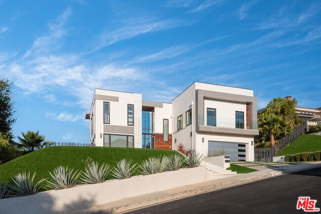 Building Photo - 4338 Gayle Dr