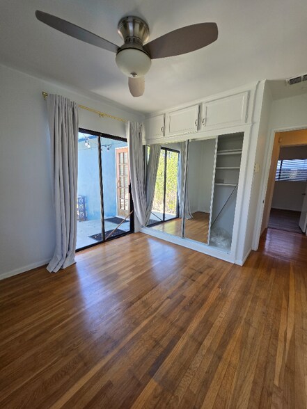 Building Photo - 3528 Laurel Ave