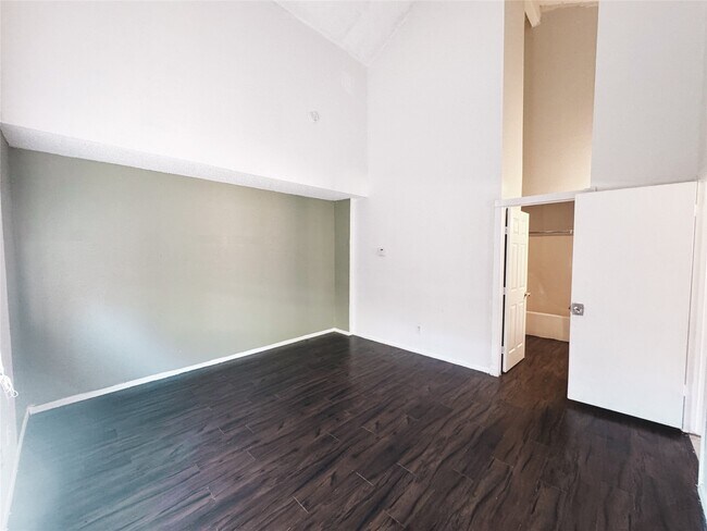 Building Photo - 22610 Archibald Blair Ln