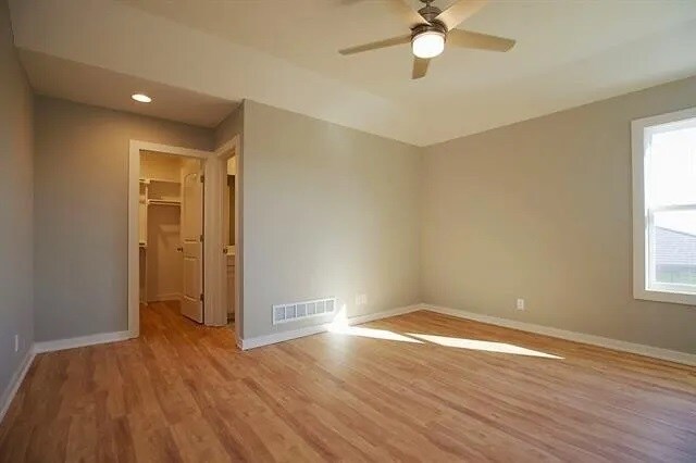Bedroom 2 - 17332 Ballentine St