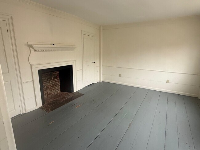 Building Photo - 72-74 Jefferson St