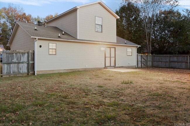 Building Photo - 1513 Noah Ct