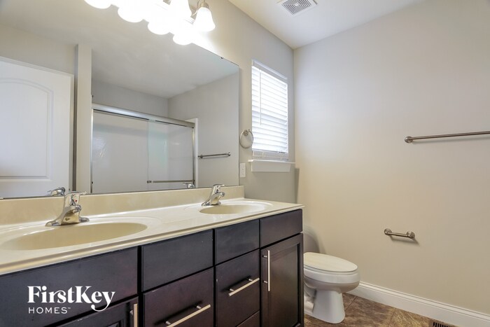 Building Photo - 159 Hadley Grove Dr