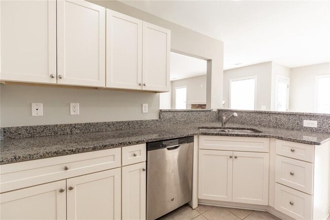 Building Photo - 82 Gray Field Ct