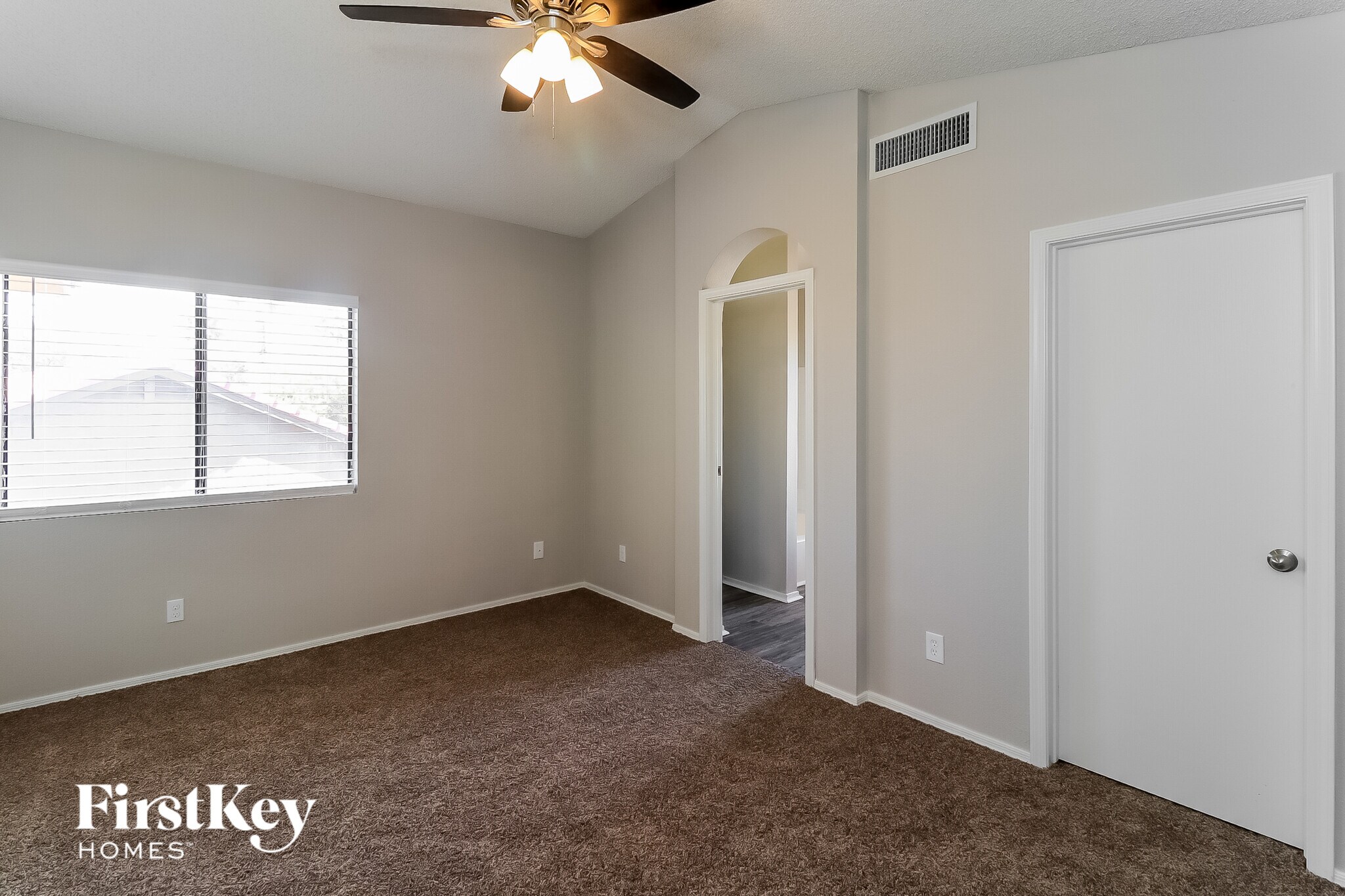 Building Photo - 3638 E Verdin Rd