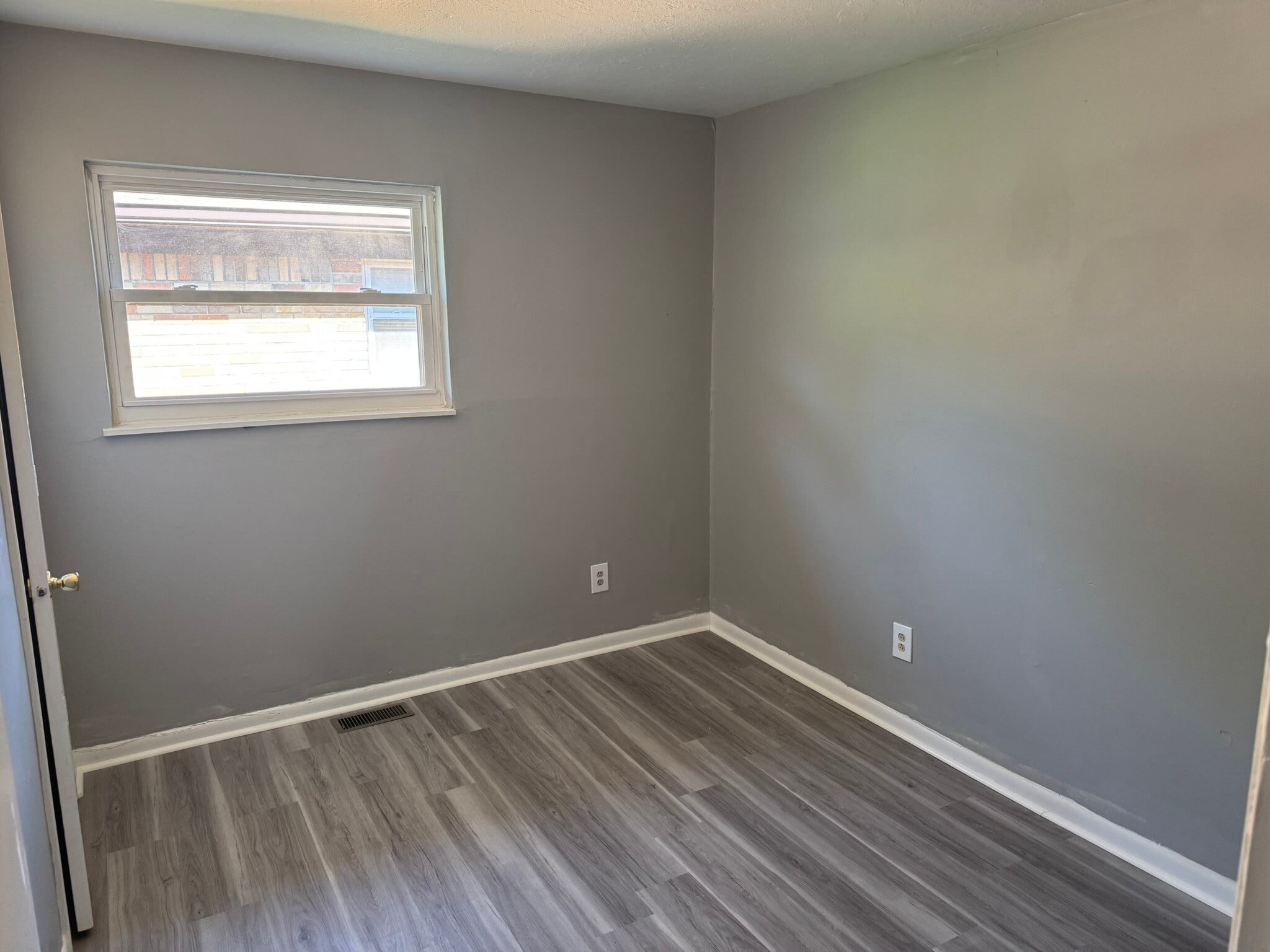 Bedroom #1 - 755 E Perry St