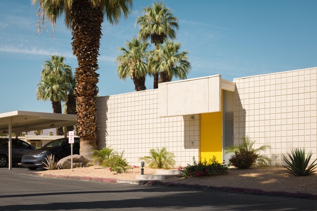 Building Photo - 483 Sandpiper St