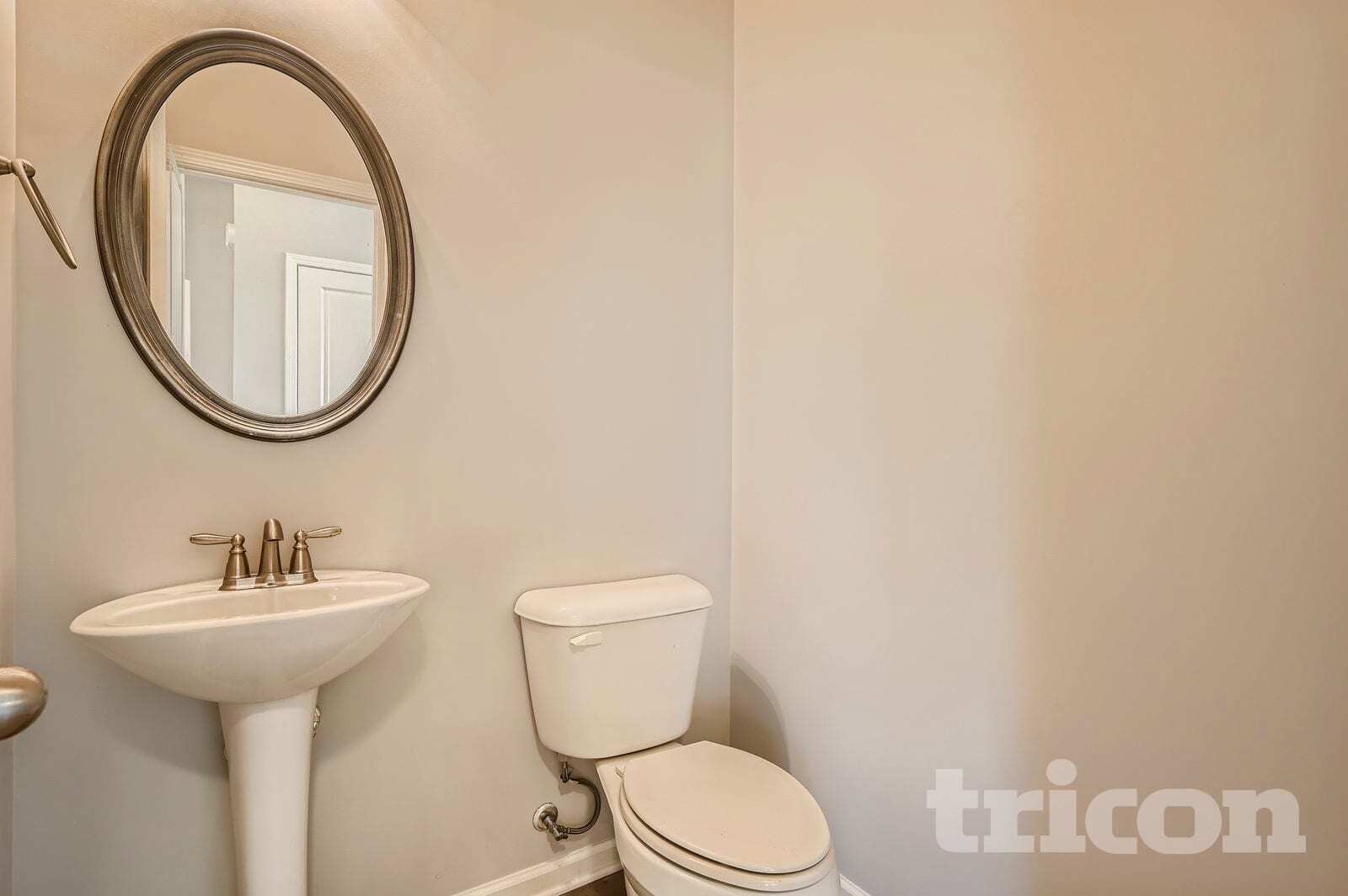 Building Photo - 4059 Tarnwood Pl