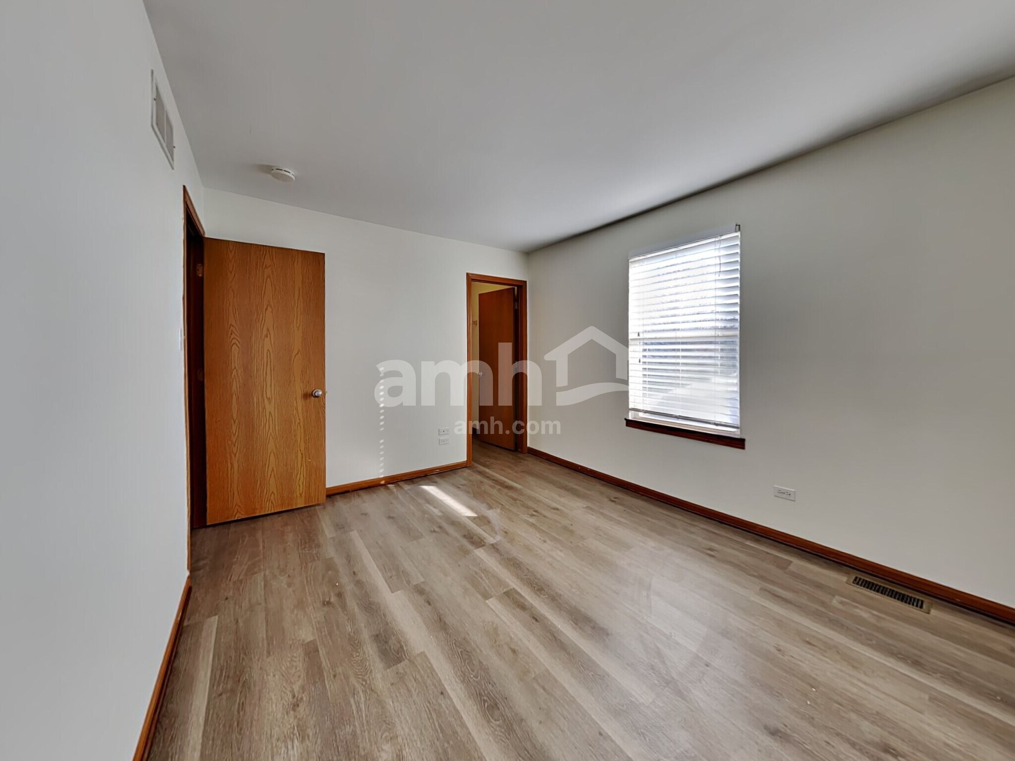 Building Photo - 4710 Peacock Ln