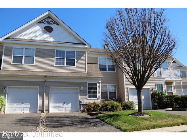 Primary Photo - 3 br, 2.5 bath House - 108 Tattersall Dr