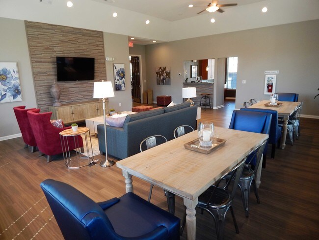 Building Photo - Residences of Gallatin