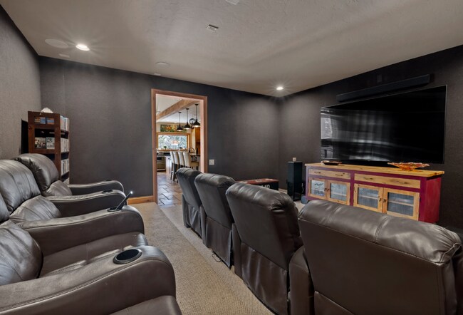 Building Photo - 234 Solomons Ln